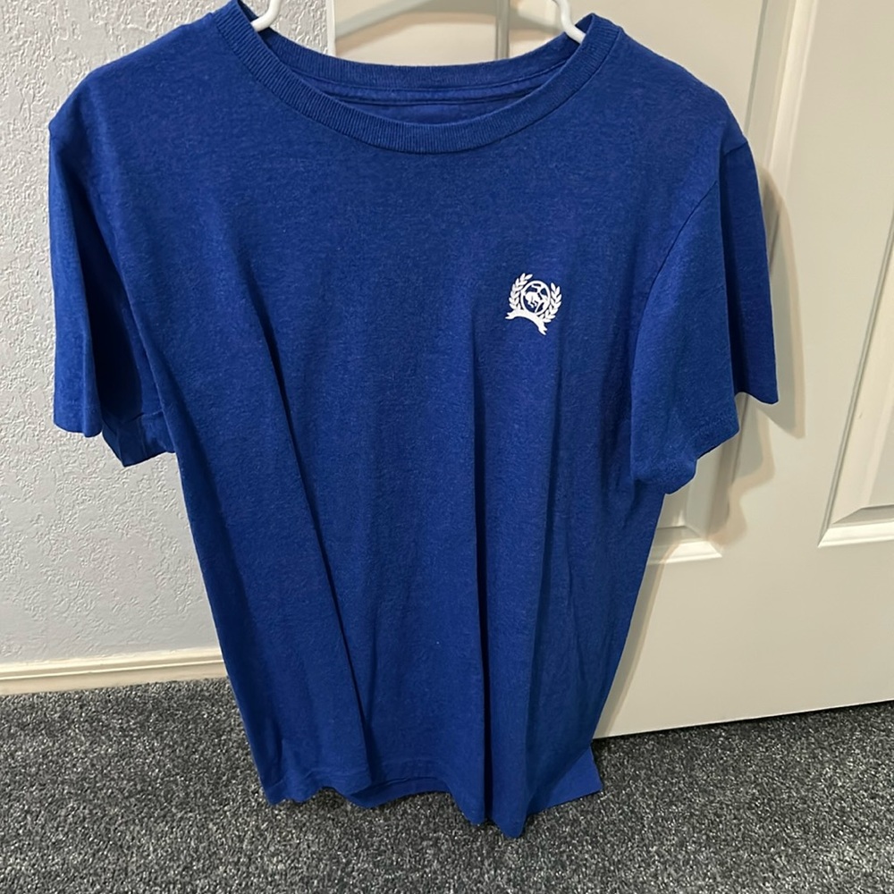 Cinch t-shirt